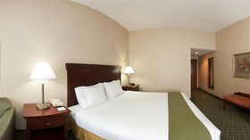 Holiday Inn Express Hotel & Suites Dayton - Huber Heights