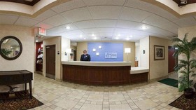 Holiday Inn Express Hotel & Suites Dayton - Huber Heights