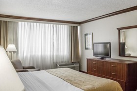 Norwood Inn Hudson Conference Center