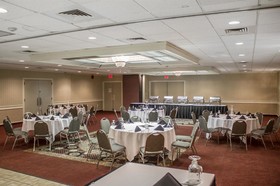 Norwood Inn Hudson Conference Center