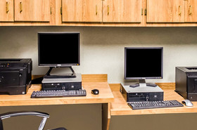 Norwood Inn Hudson Conference Center