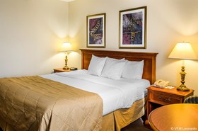 Norwood Inn Hudson Conference Center