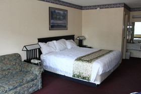 Carefree Inn Lebanon