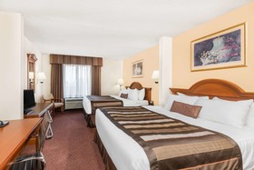 Wingate By Wyndham Lima Downtown