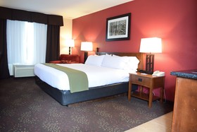 Holiday Inn Express Hocking Hills - Logan