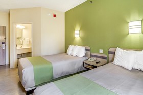 Motel 6 Cleveland - Medina