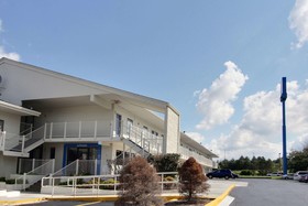 Motel 6 Cleveland - Middleburg Heights