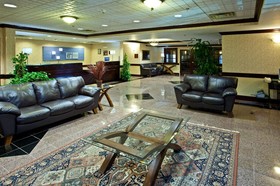 Holiday Inn Express Hotel & Suites Cincinnati Northeast-Milford