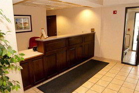 Countryside Inn & Suites