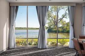 Hampton Inn & Suites by Hilton Port Clinton Catawba Island