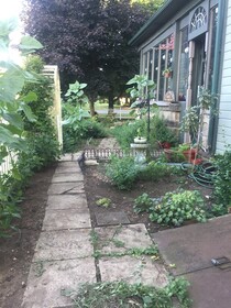 1873 Victorian Rose B & B