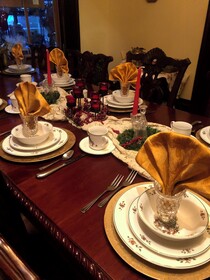 1873 Victorian Rose B & B