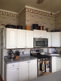 1873 Victorian Rose B & B