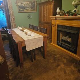 1873 Victorian Rose B & B