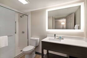 La Quinta Inn by Wyndham Columbus Airport Area