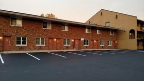 Americas Best Value Inn & Suites St. Marys