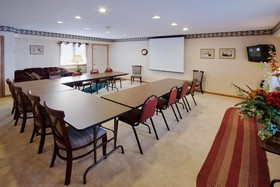 Americas Best Value Inn & Suites St. Marys