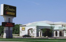 Cedar Point's Express Hotel