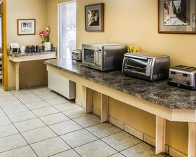 Super 8 By Wyndham Sandusky