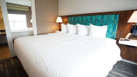 Hampton Inn & Suites St. Clairsville