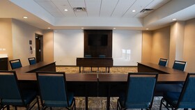 Hampton Inn & Suites St. Clairsville