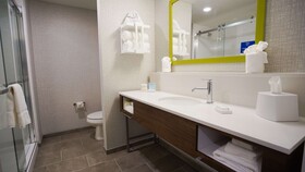 Hampton Inn & Suites St. Clairsville