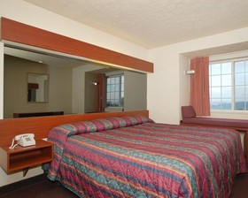 Knights Inn & Suites St Clairesville