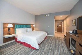 Hampton Inn & Suites Cincinnati Liberty Township