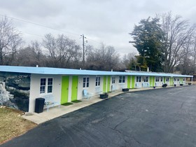 Yellow Springs Motel