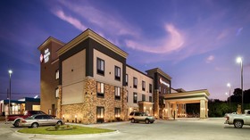 Best Western Plus Ardmore Inn & Suites