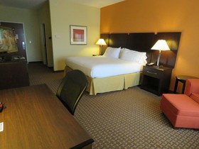 Holiday Inn Express Hotel & Suites Bartlesville
