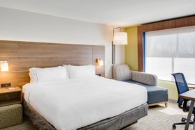 Holiday Inn Express & Suites Chickasha