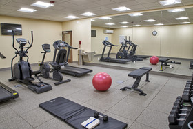 Holiday Inn Express & Suites Tulsa NE Claremore
