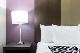 La Quinta Inn & Suites by Wyndham Claremore