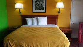 Glancy Motel