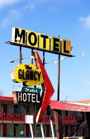 Glancy Motel