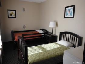 Holiday Inn Express Hotel & Suites Clinton