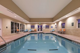 La Quinta Inn & Suites by Wyndham Clinton Historic Route 66