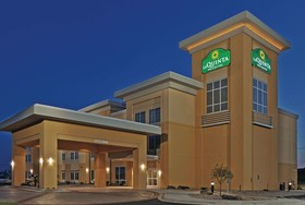 La Quinta Inn & Suites by Wyndham Clinton Historic Route 66