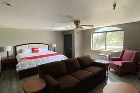 OYO Hotel Edmond - University of Central Oklahoma