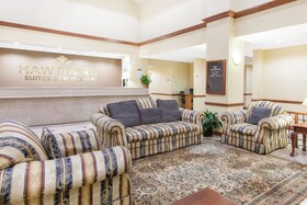 Hawthorn Suites by Wyndham Midwest City Tinker AFB