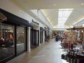 Best Western Greentree Inn & Suites