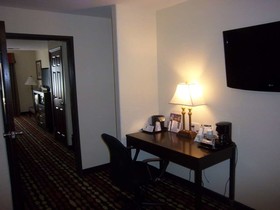 Best Western Greentree Inn & Suites