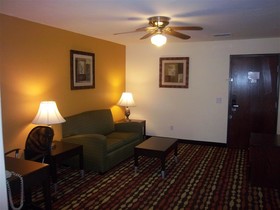 Best Western Greentree Inn & Suites