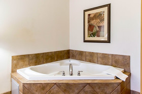 Comfort Inn & Suites Norman Near University