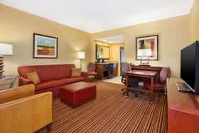 Embassy Suites by Hilton Norman Hotel & Conference Center