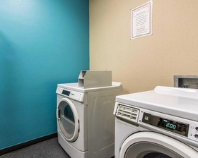 Comfort Inn & Suites Oklahoma City West - I-40