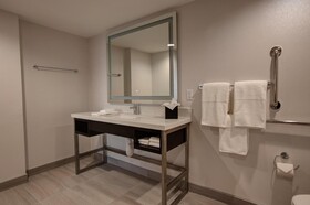 Embassy Suites by Hilton Oklahoma City Northwest