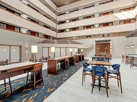 Embassy Suites by Hilton Oklahoma City Will Rogers Airport