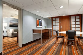 Embassy Suites by Hilton Oklahoma City Will Rogers Airport